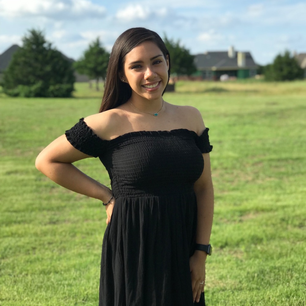 Meet your Posher, Lizbeth